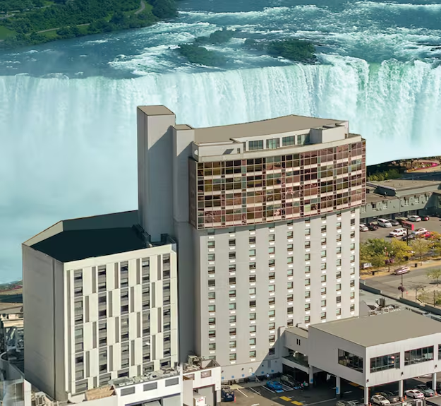 Wyndham Grande